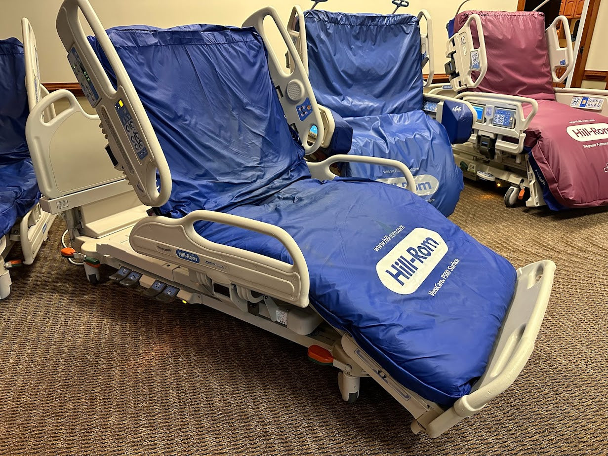 Hill Rom P3200 Versacare Bed with P500 Air Mattress System