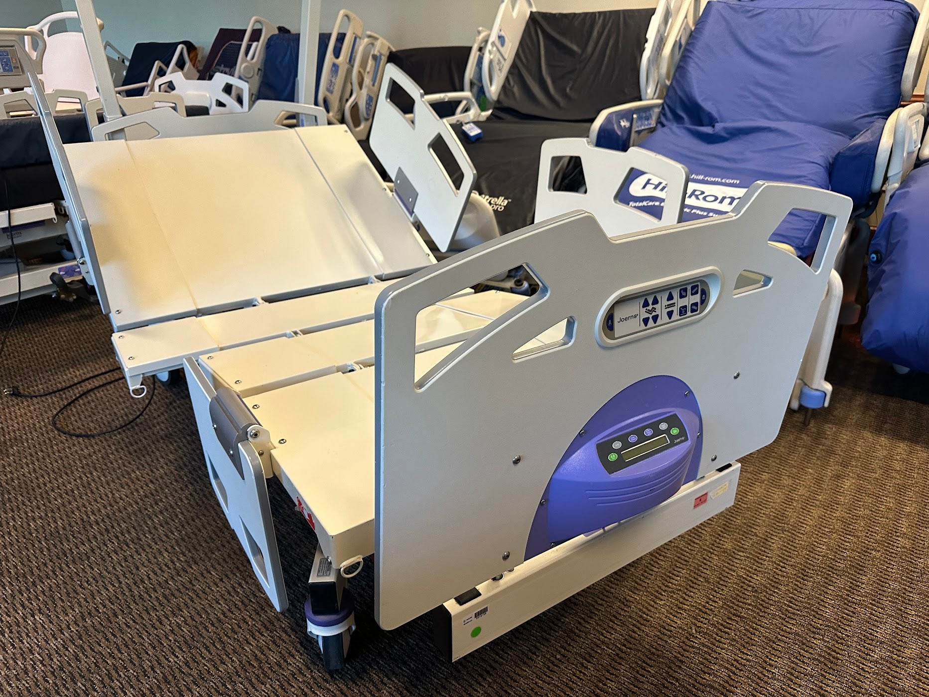 Stryker Joerns Bari10A Bariatric Hospital Bed